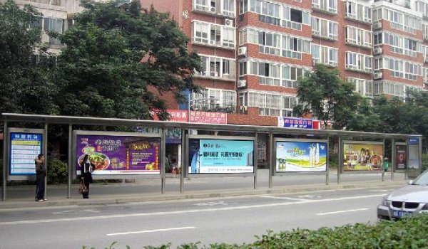 眉山公交站臺燈箱廣告投放案例
