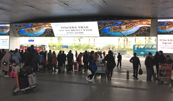 南寧吳圩機場出口LED廣告投放案例