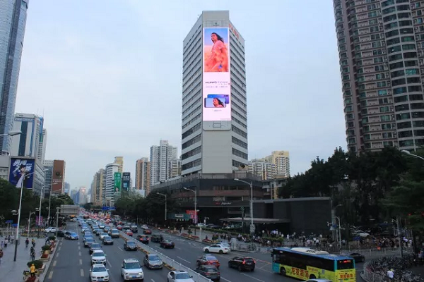華為靜態戶外大屏廣告投放案例